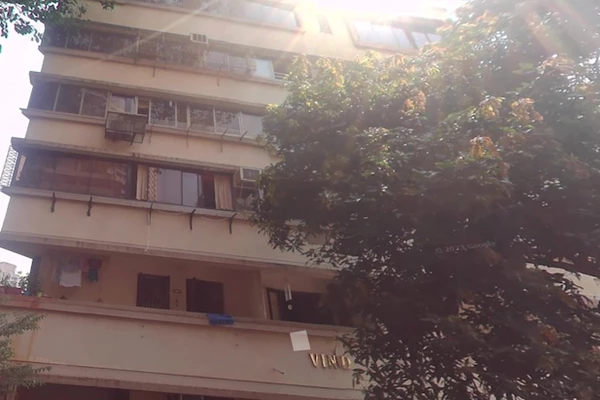 Flat on rent in Vinod Apartment, Kemps Corner